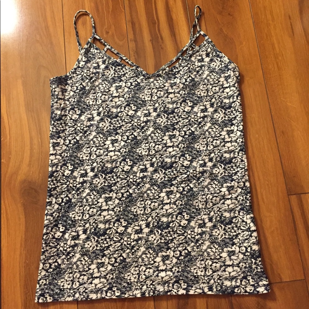 Tank top - Picture 2 of 4